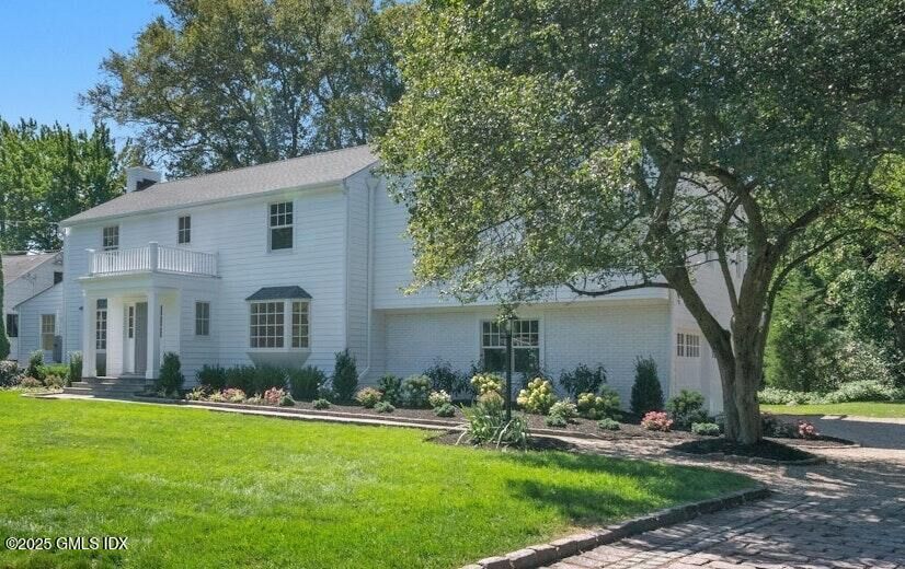 Property Photo:  141 Woodside Drive  CT 06830 