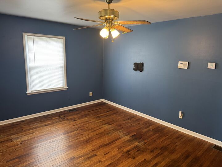 Property Photo: 818 Letcher St KY 42420