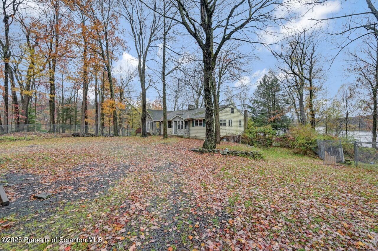 Property Photo:  31 N Fourth Street  PA 18424 