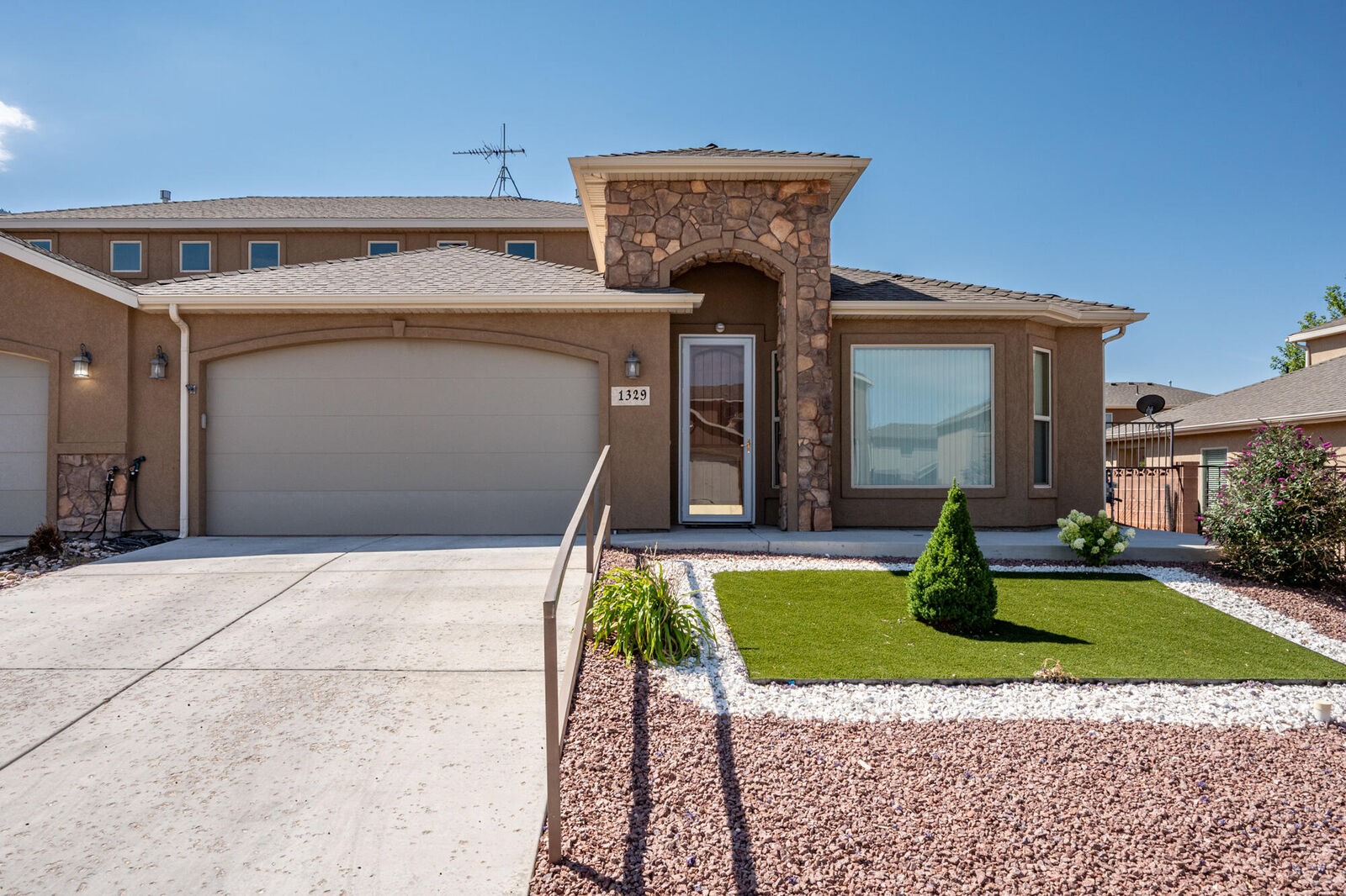 Property Photo:  1329 W 1600 S  UT 84720 