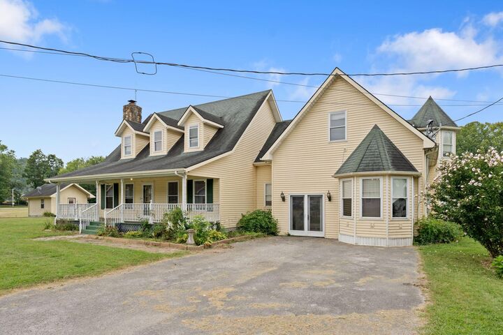 Property Photo:  99 N Washington Street  KY 41301 