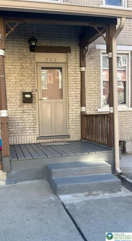 Property Photo: 740 Genesee Street PA 18103