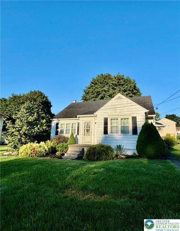 Property Photo: 23 Schoeneck Avenue PA 18064