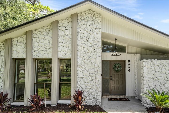 Property Photo:  804 S Sweetwater Boulevard  FL 32779 