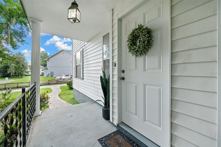 Property Photo:  2720 NW 104th Court B  FL 32606 