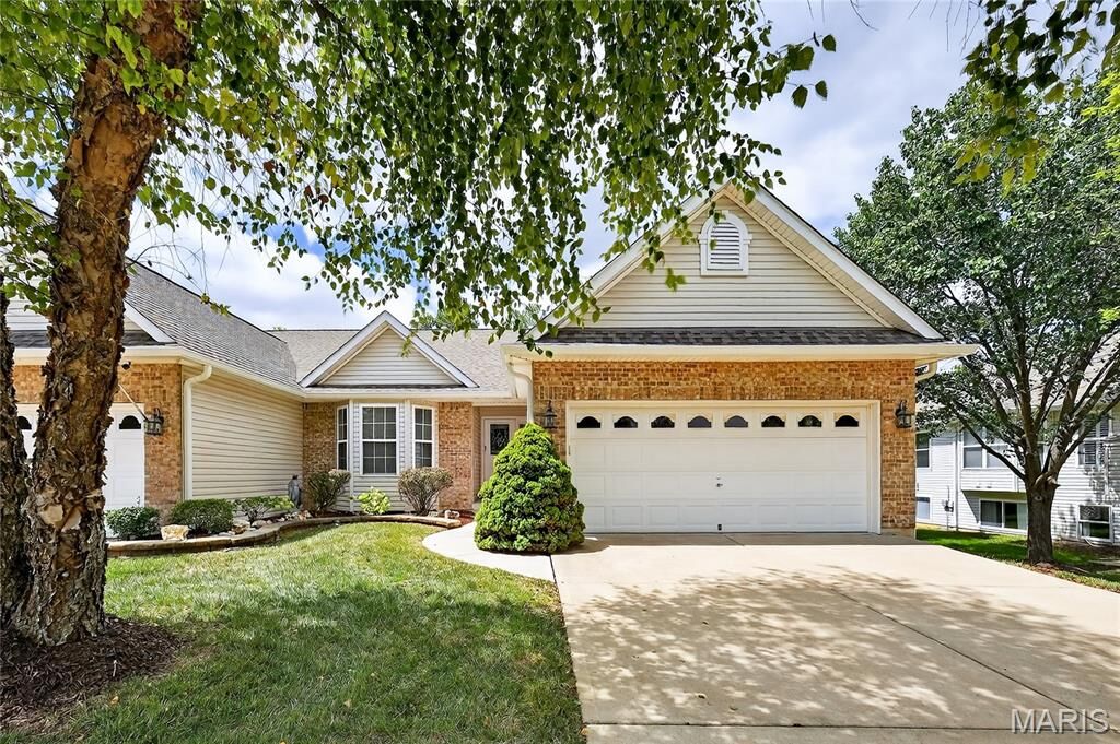 Property Photo: 425 Dames Park Drive 53B MO 63366