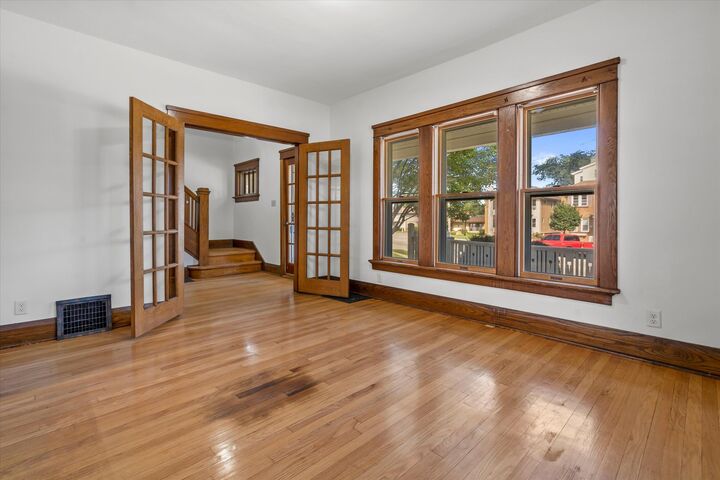 Property Photo: 2612 Taylor Ave WI 53403