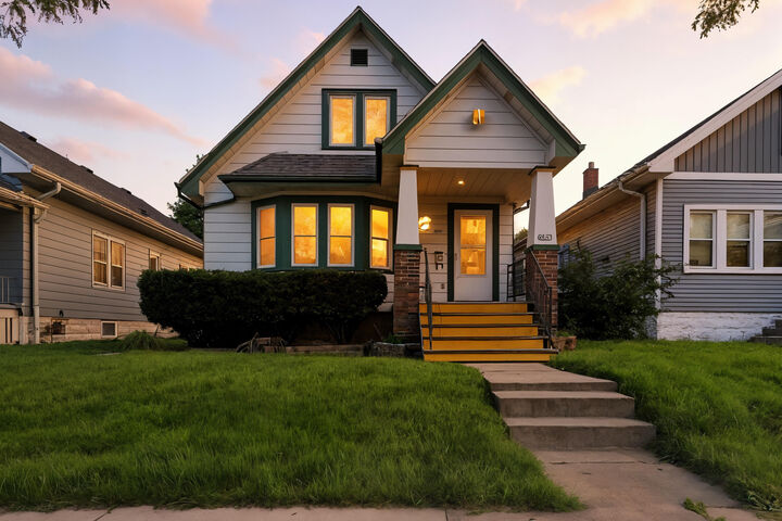 2043 S 55th St  West Allis WI 53219 photo