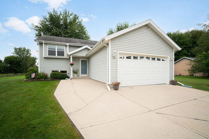 1803 Jefferson St  West Bend WI 53090 photo