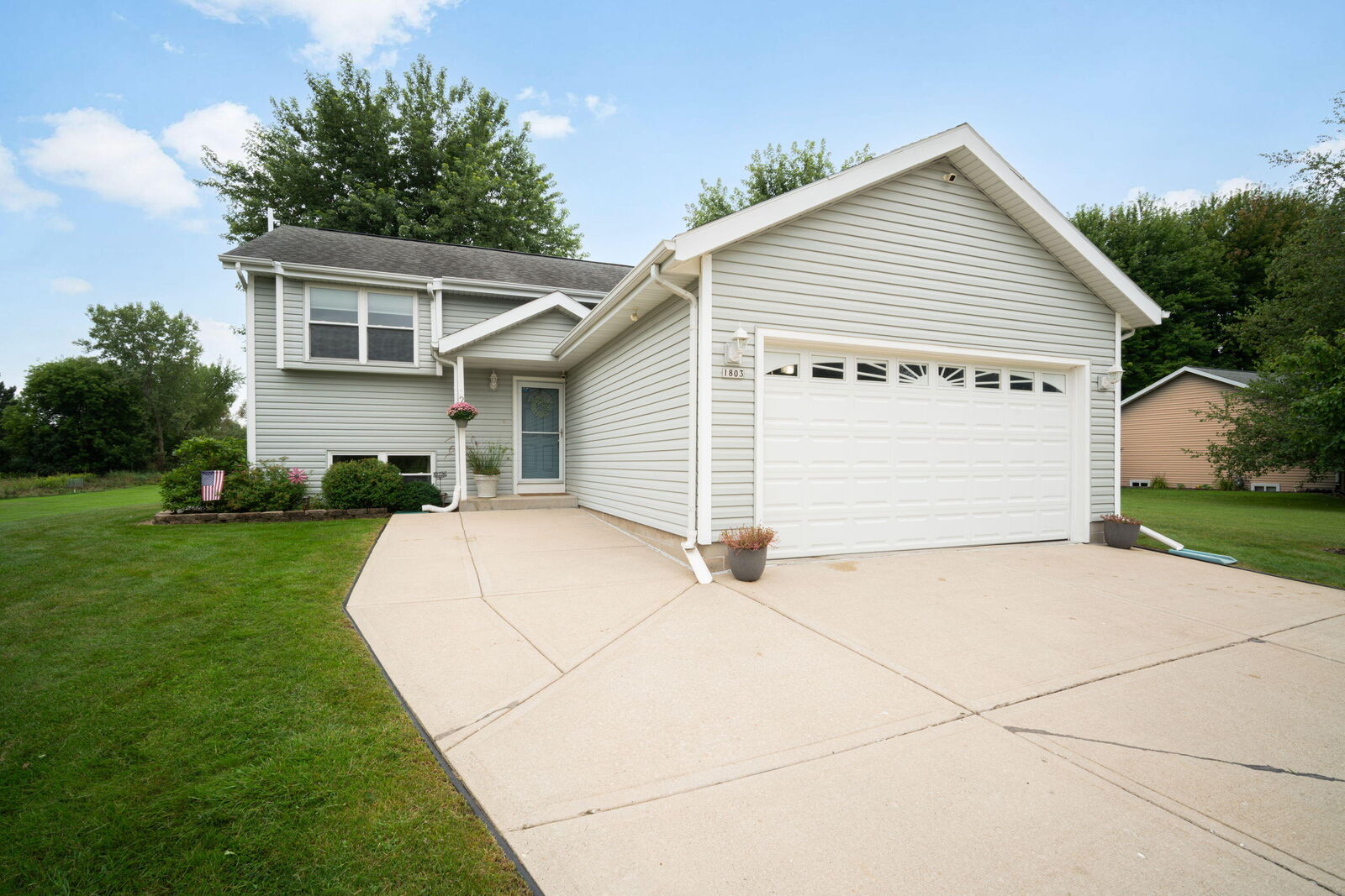 Property Photo: 1803 Jefferson St WI 53090