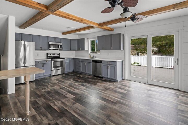 Property Photo:  26 Sea Breeze Drive  NJ 08087 