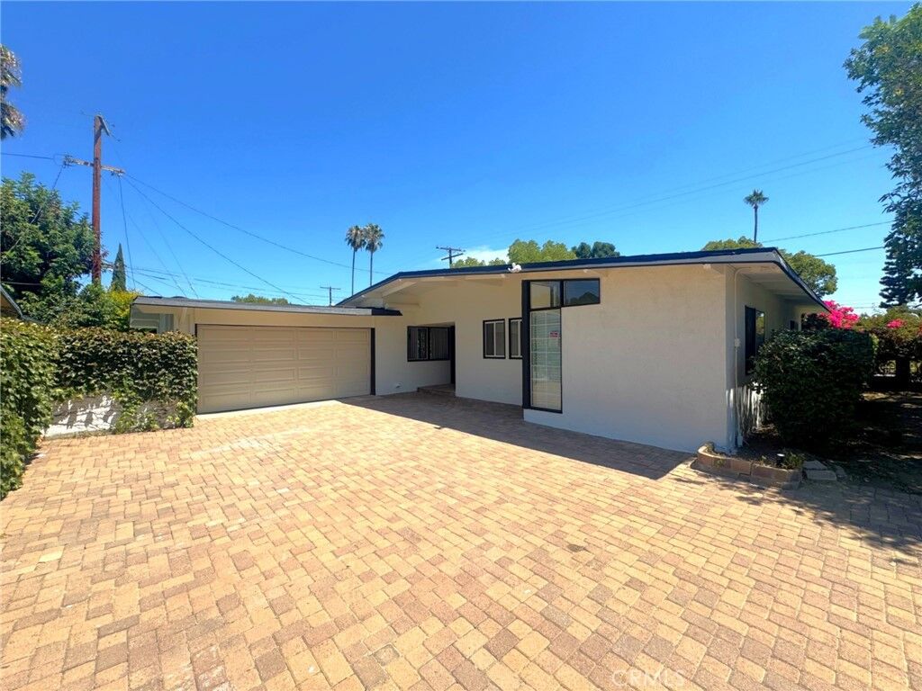 Property Photo:  17731 Elkwood Street  CA 91335 