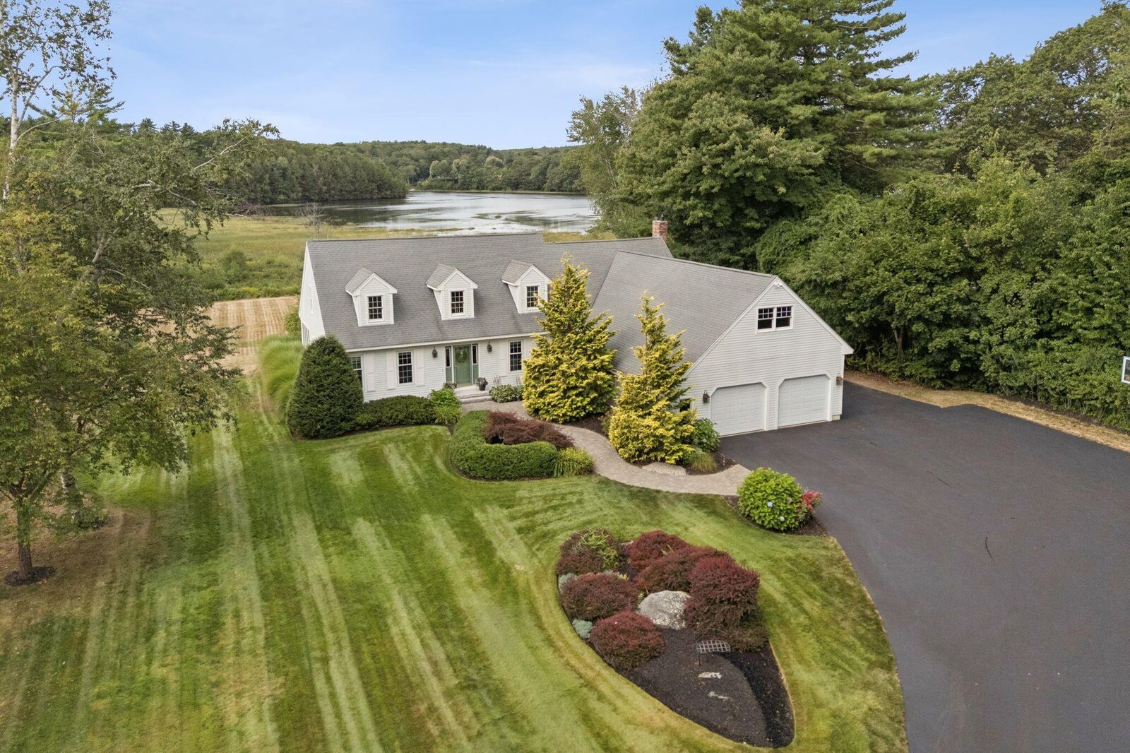 Property Photo: 15 Thunder Road ME 04072