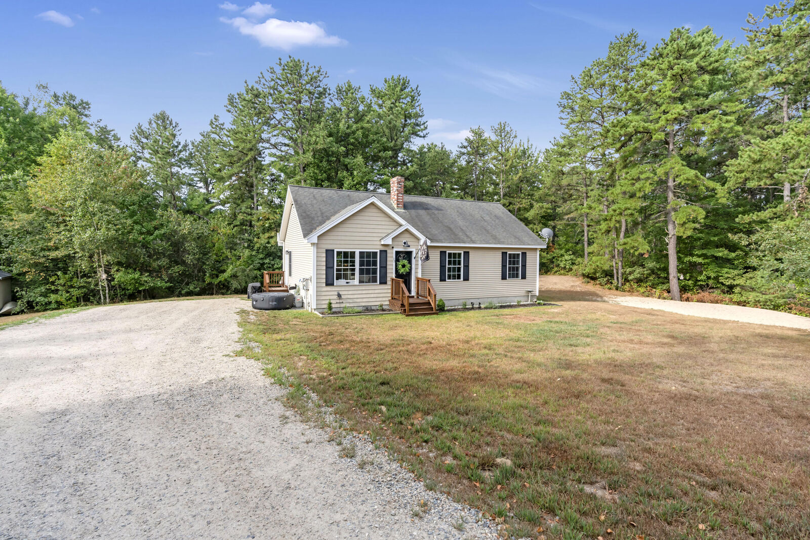Property Photo: 13 Karas Way ME 04076
