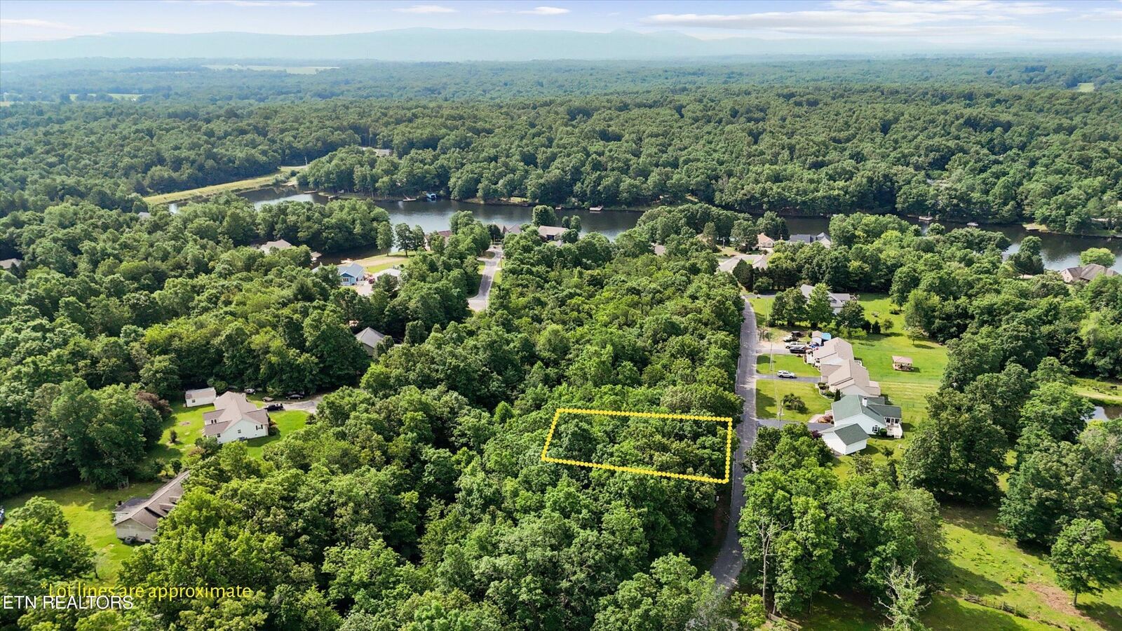 Property Photo:  1448 War Eagle Drive  TN 38572 