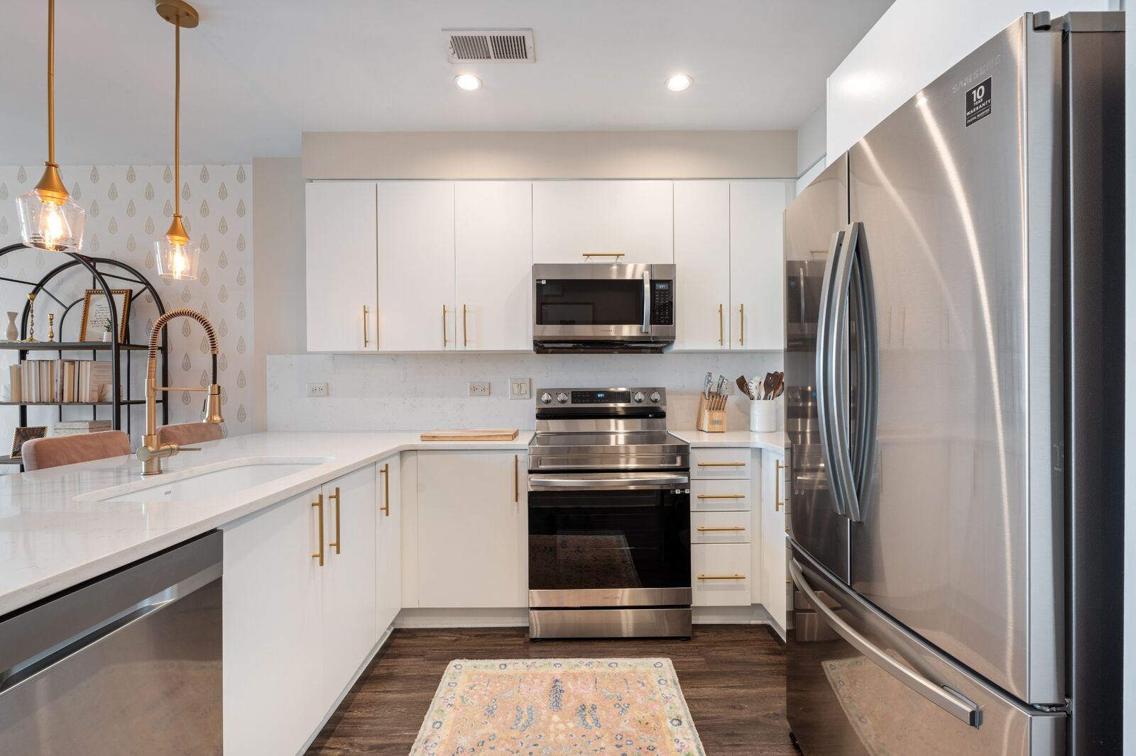 Property Photo: 1510 Demonbreun St 1012 TN 37203