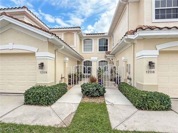 Property Photo: 15055 Tamarind Cay Court 1209 FL 33908