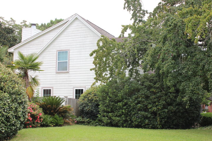 Property Photo: 2201 Calle De Castelar FL 32566