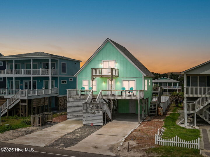 Property Photo:  1414 E Beach Drive  NC 28465 