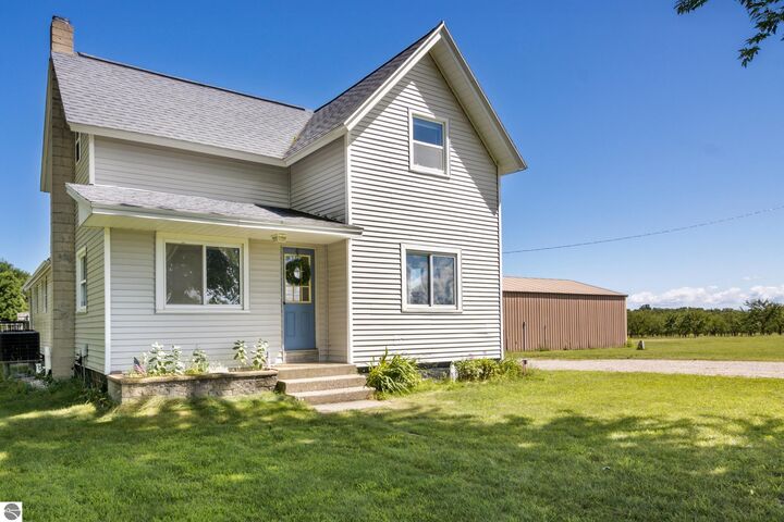 Property Photo: 8511 S Center Highway MI 49684