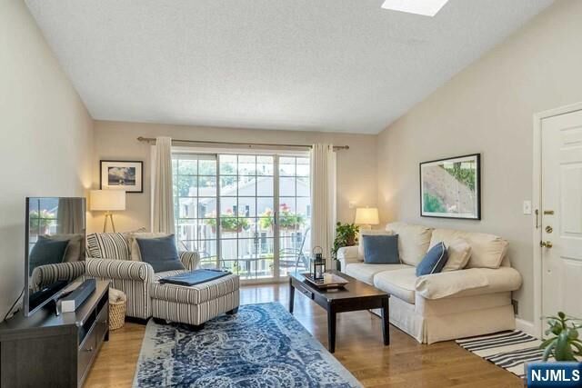 Property Photo: 712 Juniper Way NJ 07430