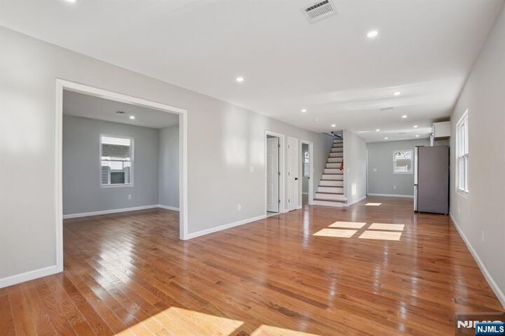Property Photo:  271 North  NJ 07075 