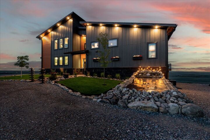 Property Photo:  1587 Highway 431  MT 59468 