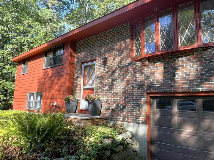 Property Photo: 8 Wood Drive NH 03811