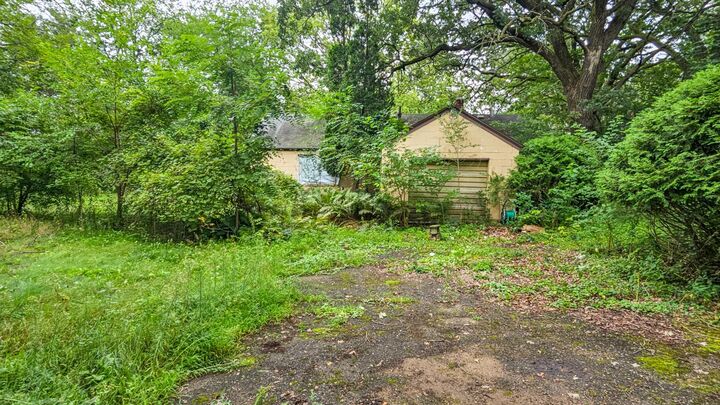 Property Photo: 1537 11th Avenue SE MN 56304