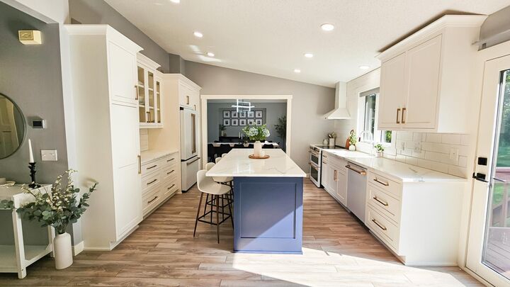 Property Photo: 17146 Jaybell Court MN 55044