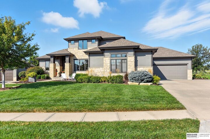 Property Photo: 1402 N 196th Street NE 68022