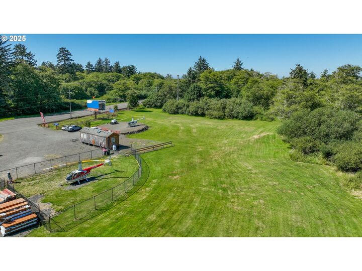 Property Photo: 2665 S Roosevelt Dr OR 97138