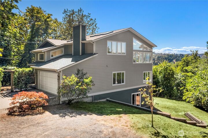 4101  22nd Avenue SW  Seattle WA 98106 photo