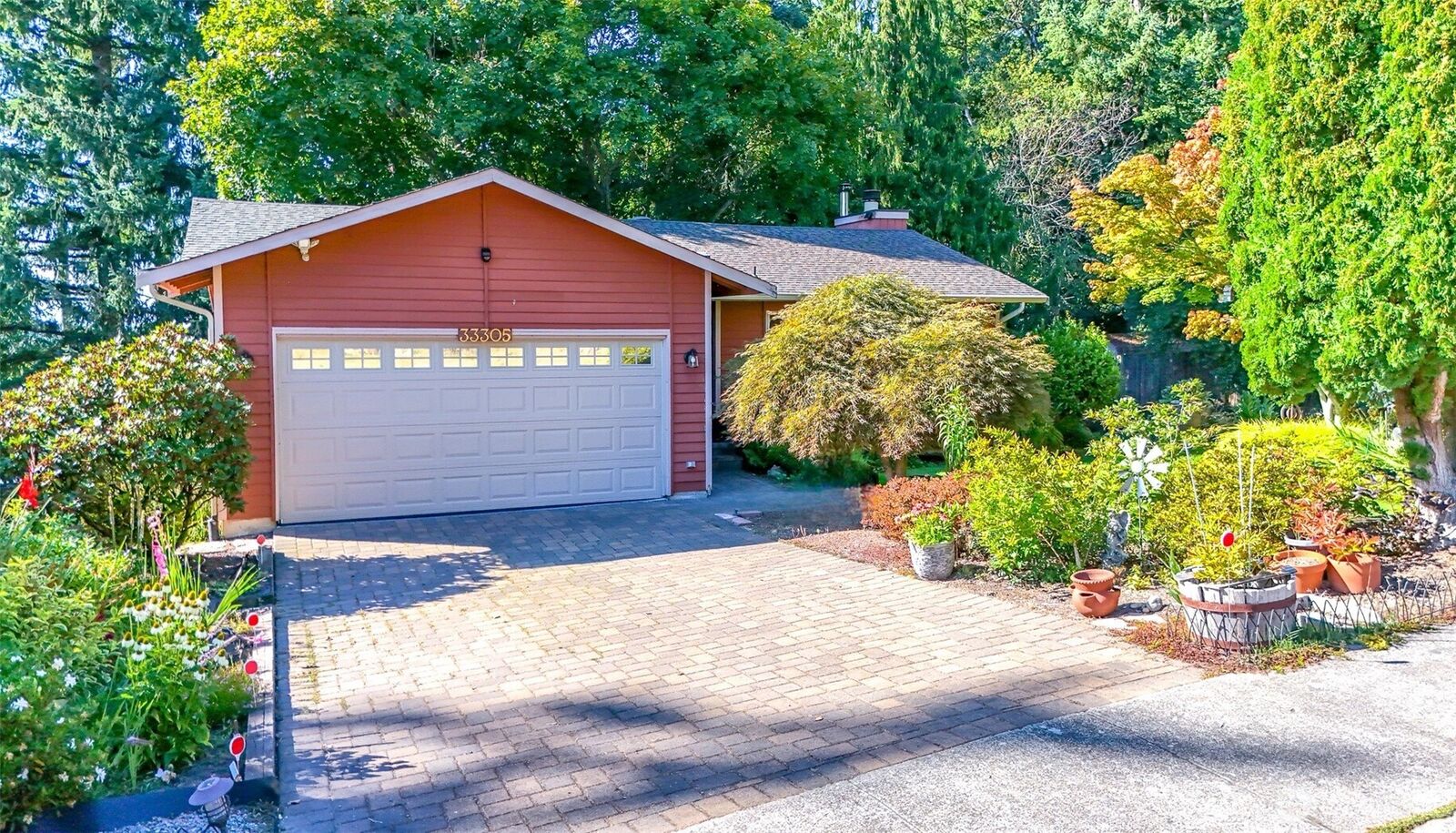 Property Photo: 33305 41st Avenue SW WA 98023