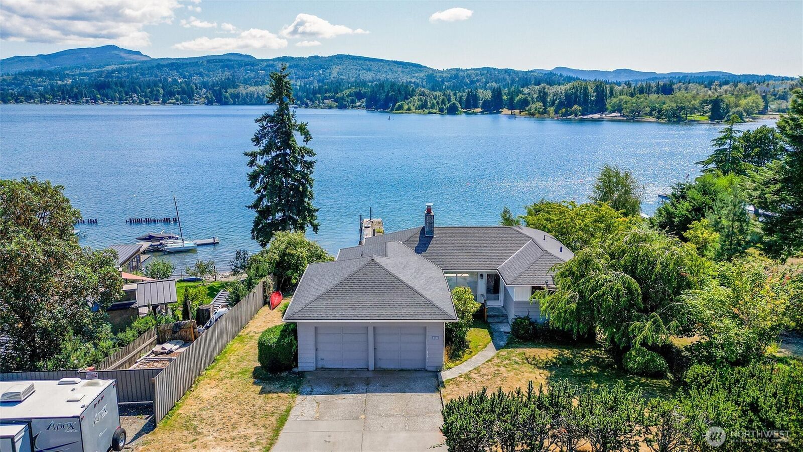Property Photo:  418  Northshore Drive  WA 98226 