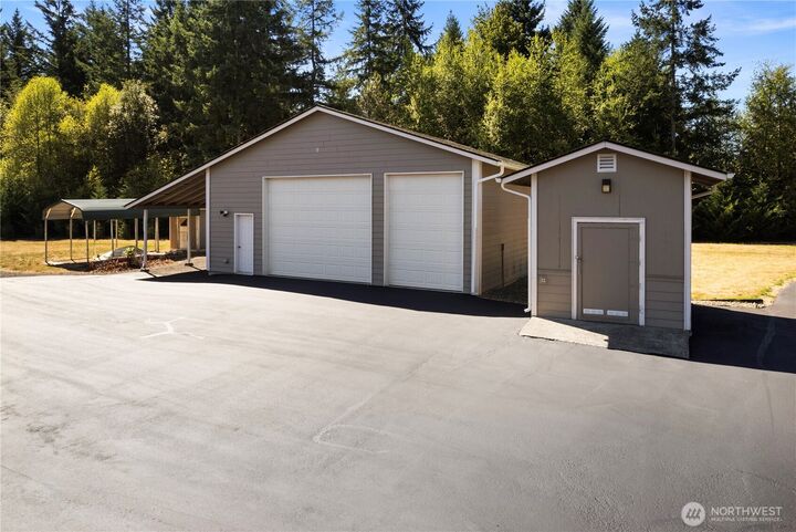Property Photo: 162 Brady Lane WA 98596