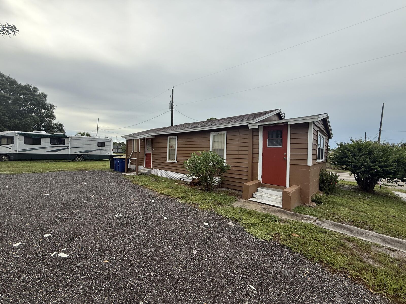 Property Photo: 713 N 19th Street FL 34950
