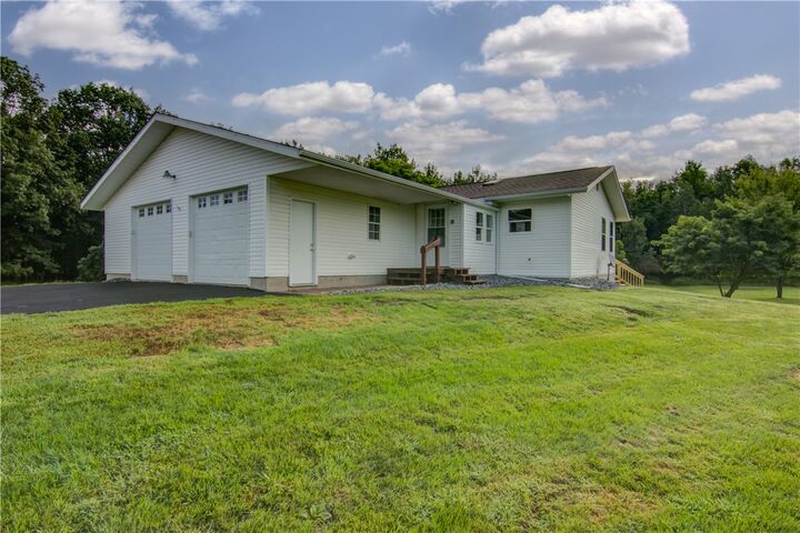 Property Photo:  N2780 County Road F  WI 54895 