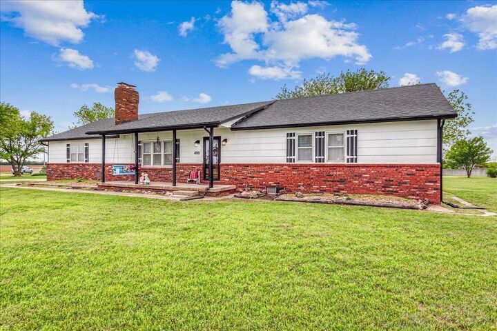 Property Photo:  4001 S Tyler Rd  KS 67215 