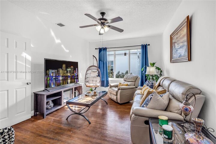 825 Jefferson Ave 4  Miami Beach FL 33139 photo