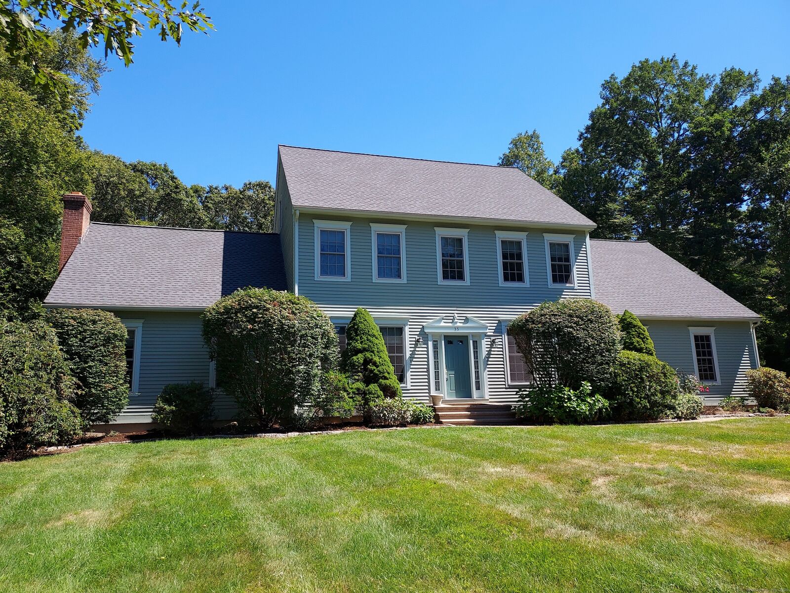 Property Photo: 35 Sherwood Lane CT 06447