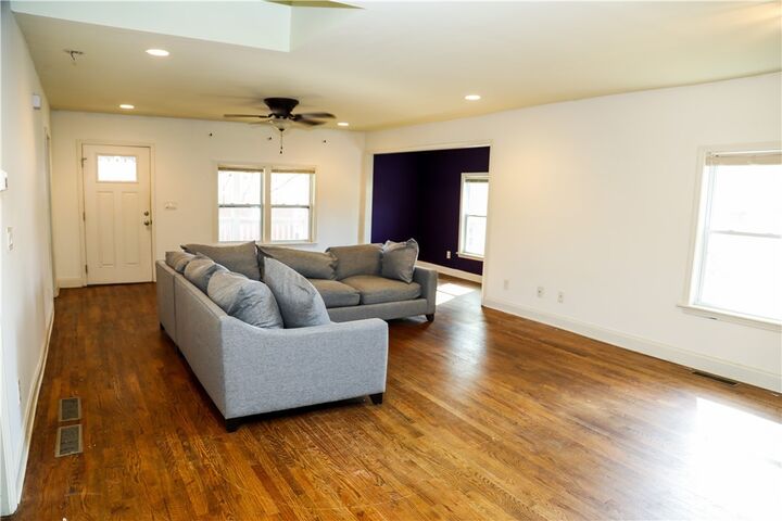 Property Photo: 1398 Hancock Avenue W GA 30606