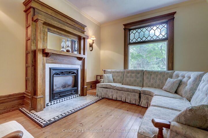 Photo de la propriété:  45 Mark Street W  ON N0C 1H0 