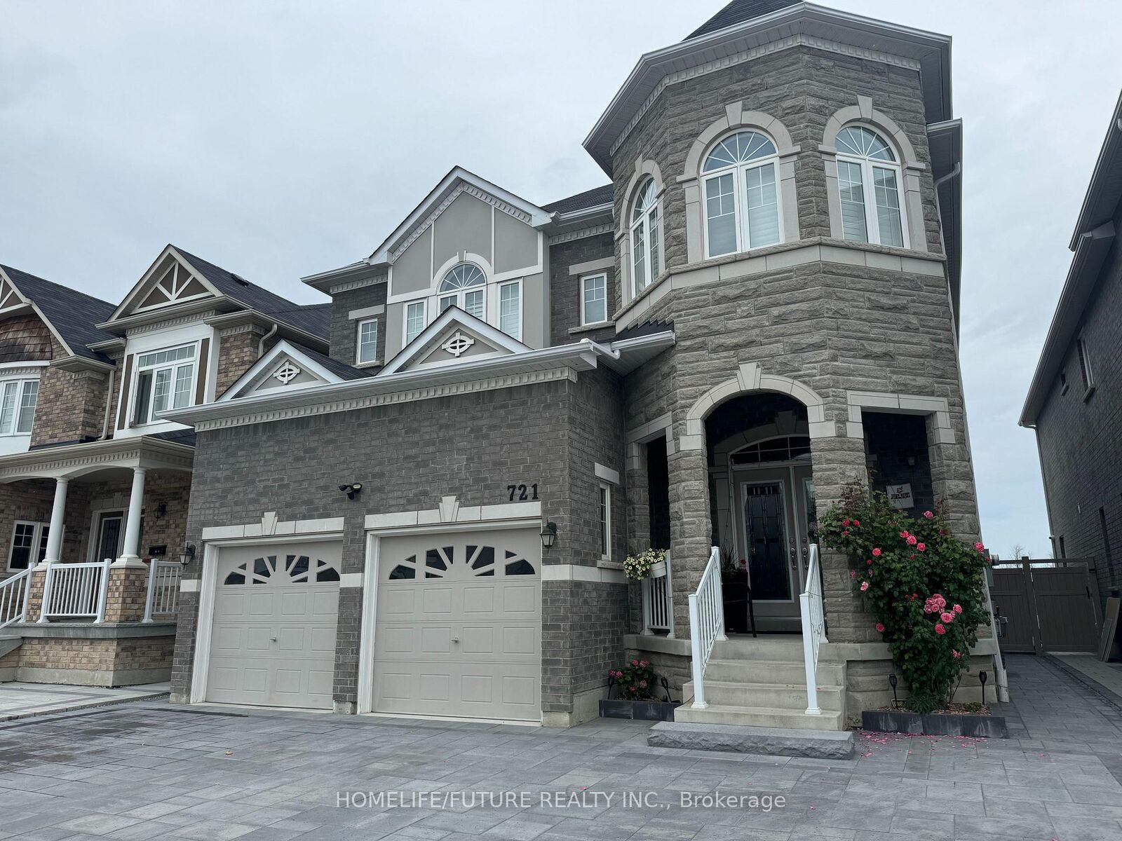 Property Photo: 721 Audley Road S Bsmt ON L1Z 0T7