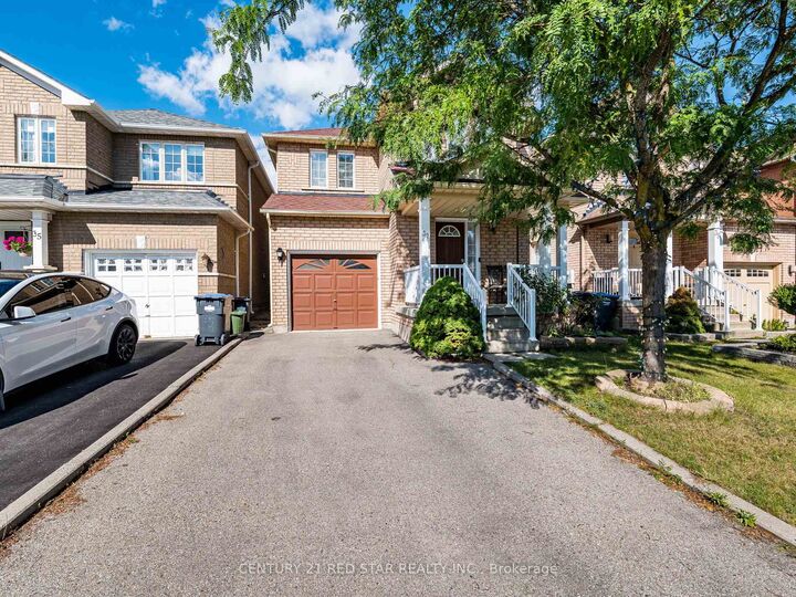 37 Oakmeadow Drive  Brampton ON L7A 2M1 photo