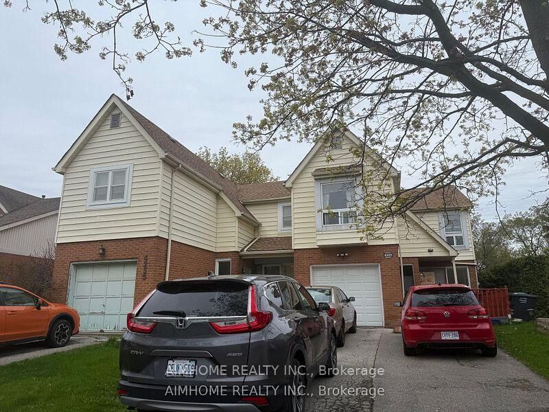Property Photo: 4253 Trellis Crescent #2 Second Floor ON L5L 2M1