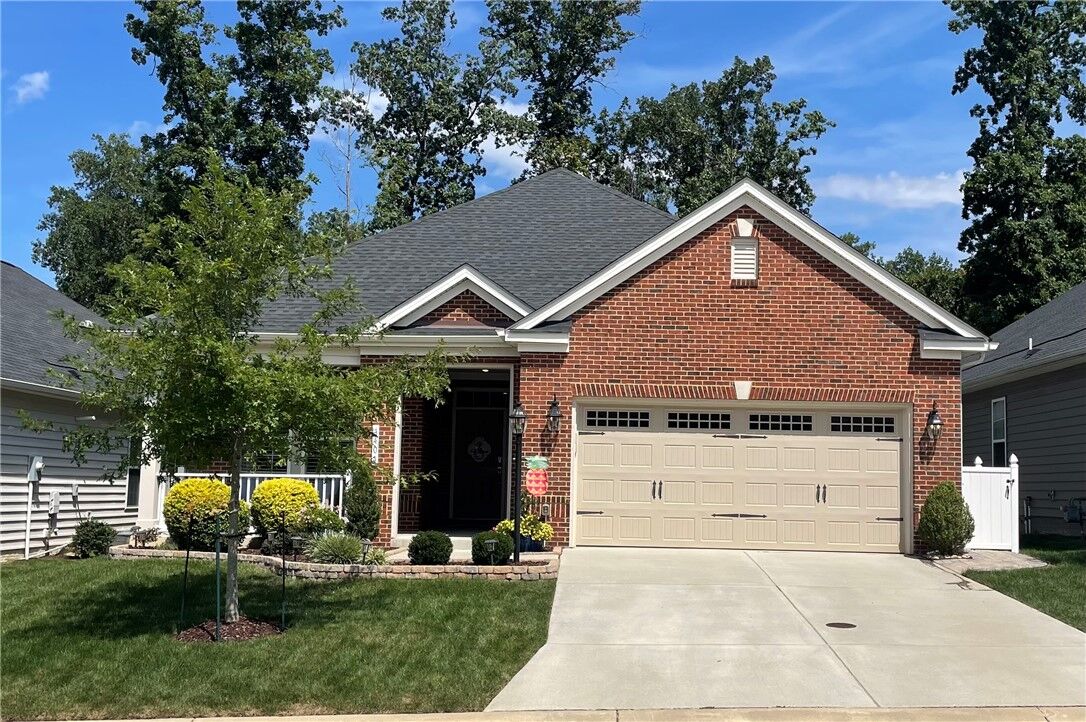 Property Photo: 4404 Harrington Commons VA 23188-7130