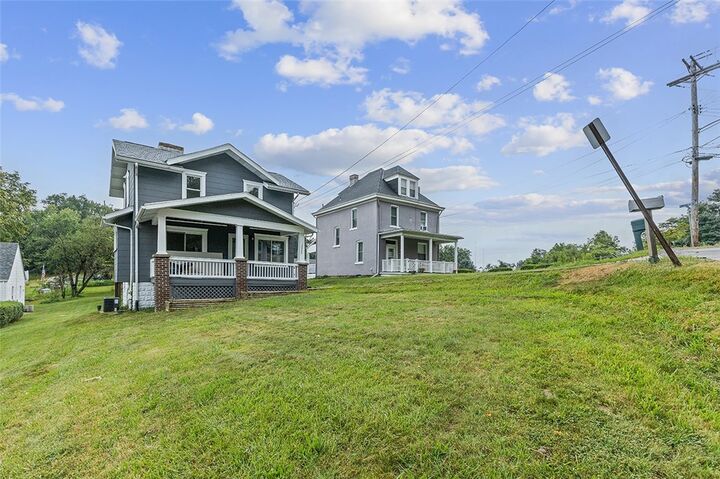 Property Photo: 10085 Grandview Ave PA 15235
