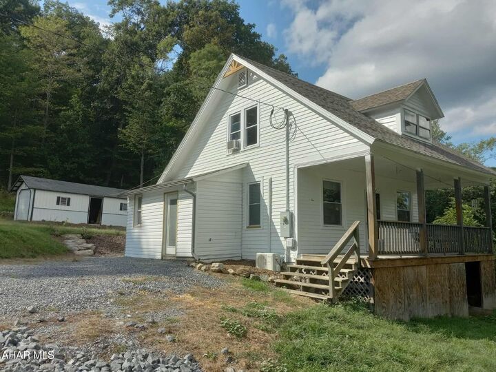 323 Tatesville Road  Everett PA 15537 photo