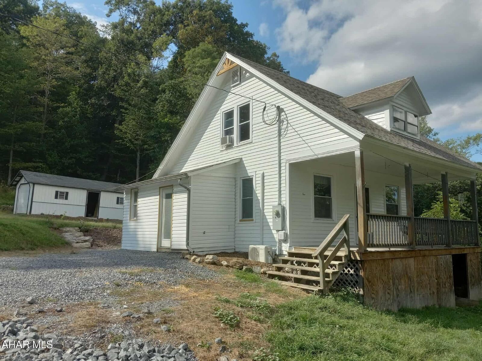 Property Photo:  323 Tatesville Road  PA 15537 